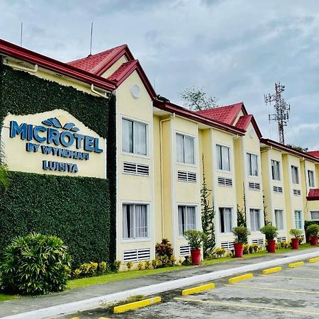 Microtel By Wyndham Tarlac Esterno foto